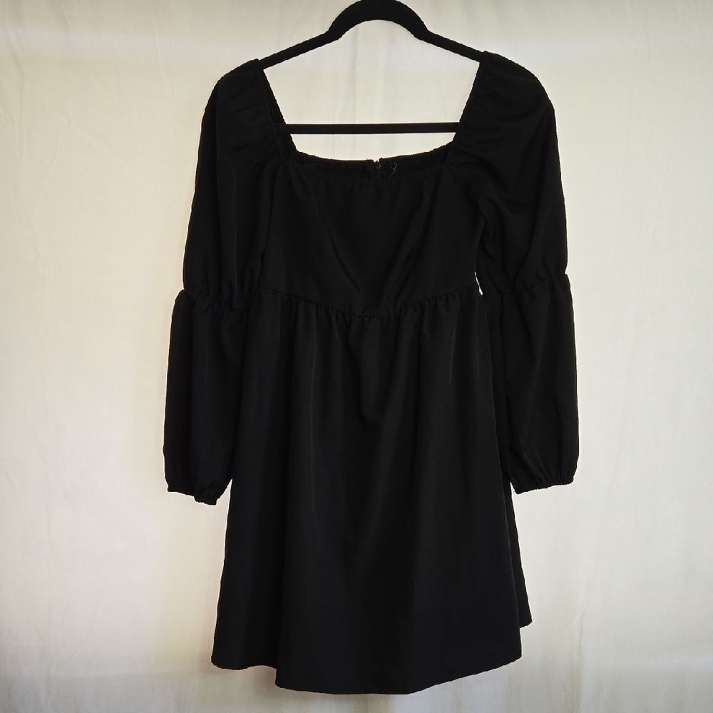 Exlura.. Black Mini Dress